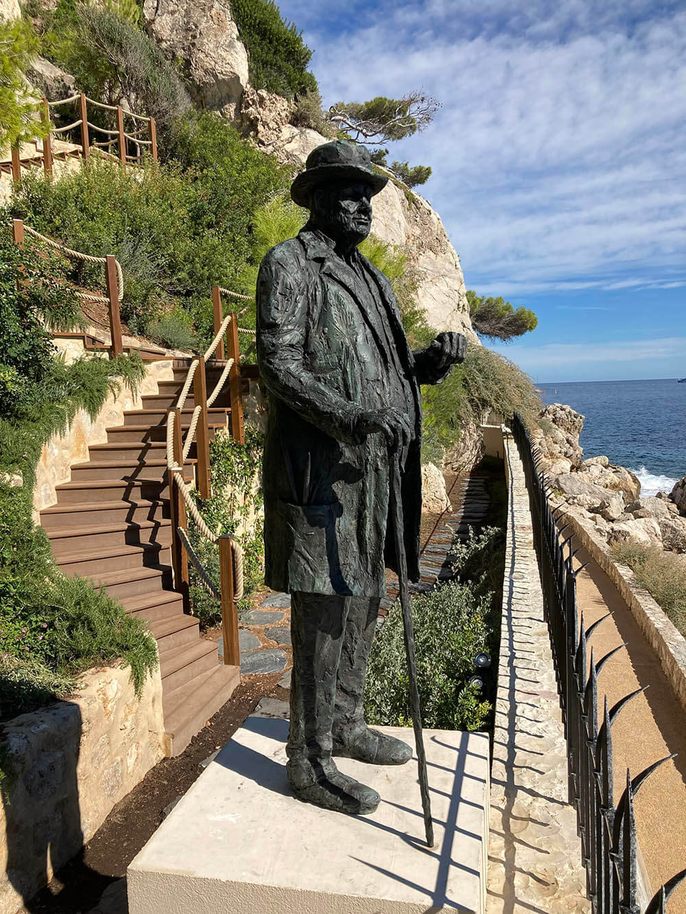 Saint-Jean-Cap-Ferrat in the eyes of celebrities 